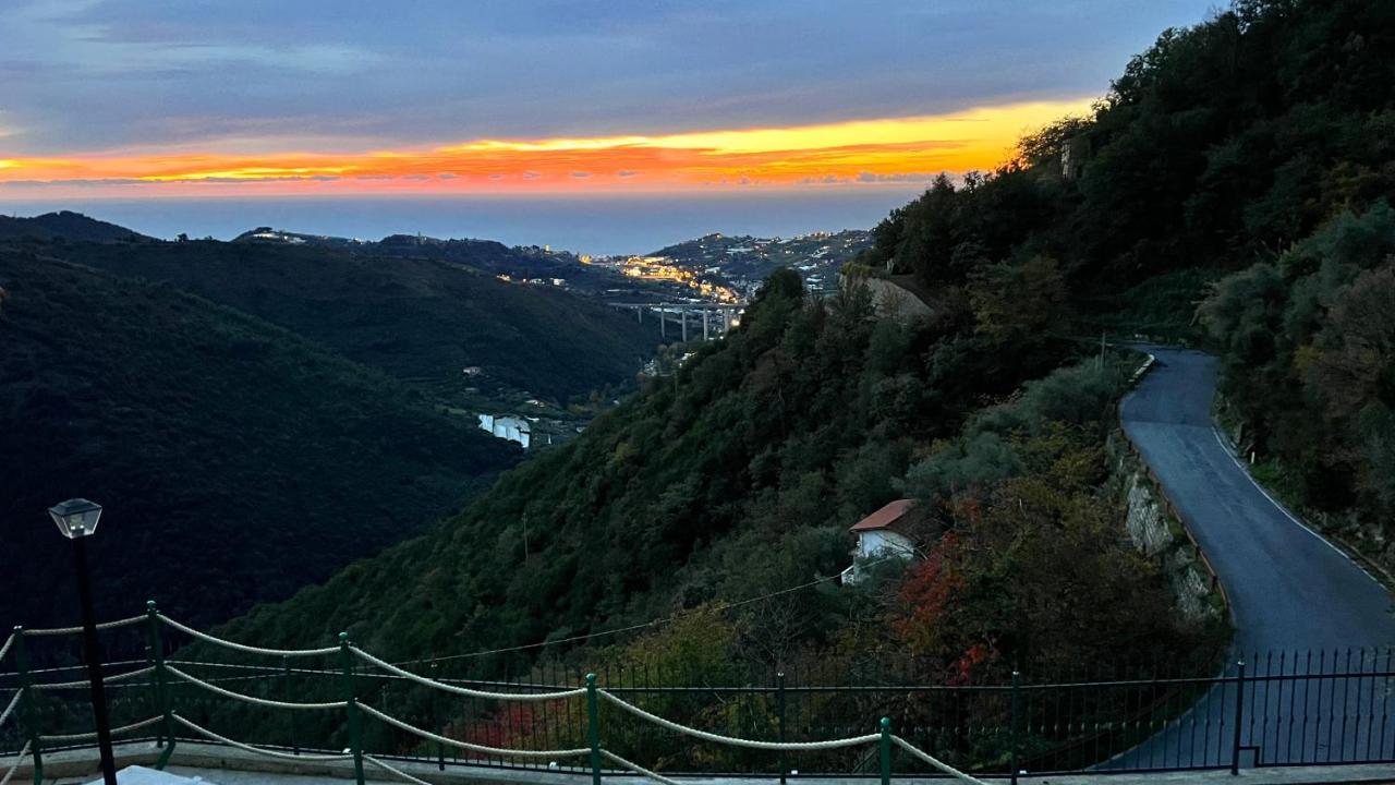 Villa Di Campagna Con Vista Mare 5 Camere Da Letto Pampara Exterior foto
