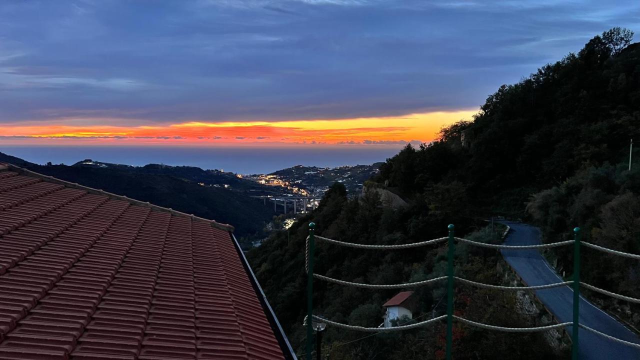 Villa Di Campagna Con Vista Mare 5 Camere Da Letto Pampara Exterior foto