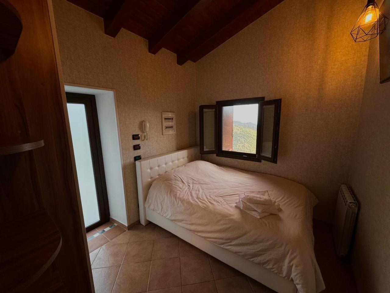 Villa Di Campagna Con Vista Mare 5 Camere Da Letto Pampara Exterior foto